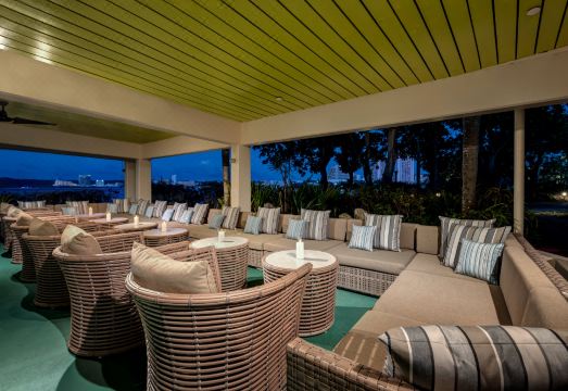 [힐튼 괌 리조트 & 스파의 해변 전경]