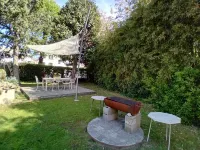 Butterfly house. Apartment in Villa. Shared swimming pool and large park Hotel in zona Villa Puccini