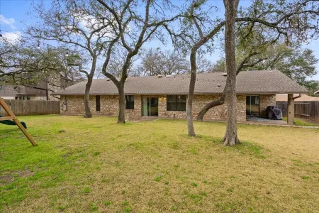 Cozy Modern 3 Bed 2 Bath Home - Round Rock / Austin Отели рядом с достопримечательностью «Round Rock Sports Center»