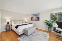 Serene Canyon Private Villa•Pool•HotTub•Sauna Retreat STR Permit Number:14614552 - balcony
