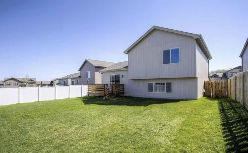 Happily Home - West Omaha Slps 10 Hotels in Chicago