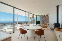 Areté. Casa Fuego, con Increíble Terraza y Vistas Panorámicas al mar