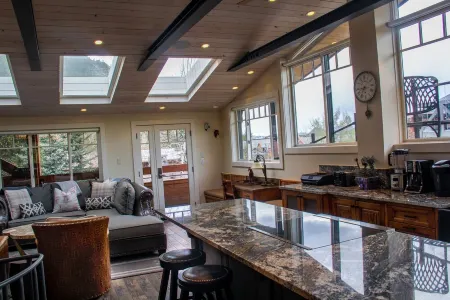 4 bedrooms 6 beds Fasching Haus Chalet