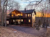 Private Mountain Home, 2miles To Ski, Hot Tub, Views, Fireplace, & Pet Friendly! 비치 마운틴 호텔
