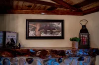 Cordingley's Cozy Cabin in Ashton