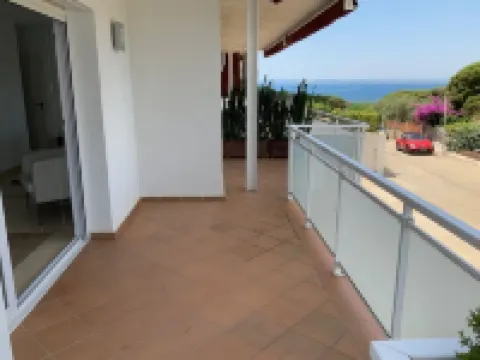 Sea view apartment with private pool