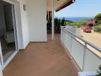 Sea view apartment with private pool