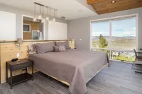 Colorado's Coolest Ski In/Out Home - World Class Mtn. Biking, Hiking & Fishing