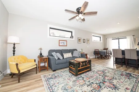 Charming 3-bedroom, 2 bathroom house with outdoor space in Winona