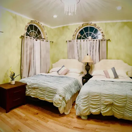 4BR 2BA 7BED WOLLASTONBEACH.NearBOSTON-1 Отели рядом с достопримечательностью «Пляж Нантаскет»