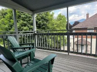 Spacious ski chalet with pool table & mountain views Hotel a Rutland
