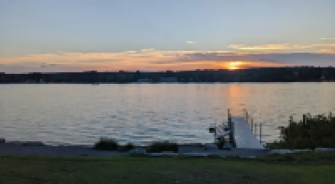 Park unit #3 for rent by Silver Lake NY