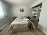 Artist Retreat, ranch home just minutes from downtown Anchorage.