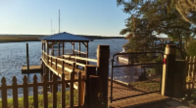 Need Warmer Weather Near the Islands. Check Out Our Spring Brake Rates!