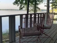 Lake house, amazing view, hot tub