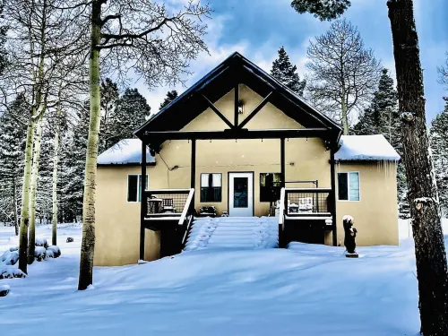 Secluded Mountain Chalet in Angel Fire Country Club