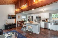 Hidden Historic Ocala Bungalow