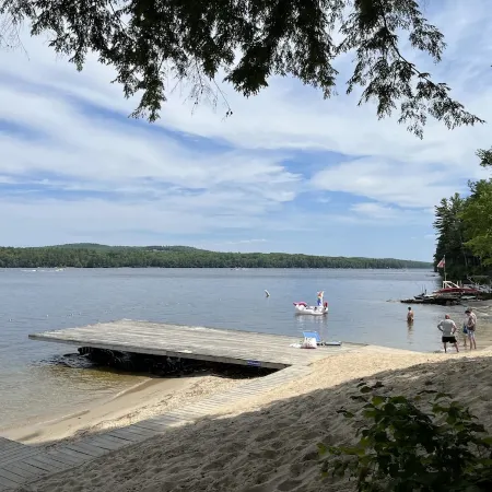 Colonial House with Long Lake access!
