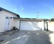 Adventure Awaits in SoCal: Upscale Home for 6 Near Disney, Beaches&Top OC Spot Hôtels à proximité de : Discovery Cube Orange County
