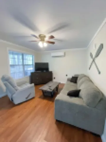 Fishing Retreat Cabin - 2bed/1 bath