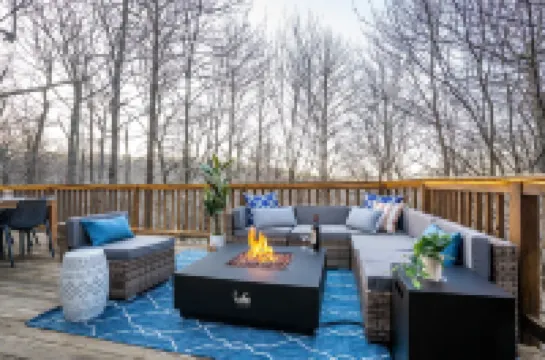 Modern Wintergreen Cabin with Hot Tub, Sauna