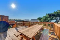 Beachcomber: Beachfront Escape Unit #6