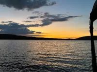 Lazy Days on Lamoka Lake is a Charming 4 Season Lake House Hoteles en Tyrone