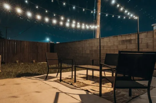 Modern Cottage Style Apt-King Bed near UTRGV & DHR