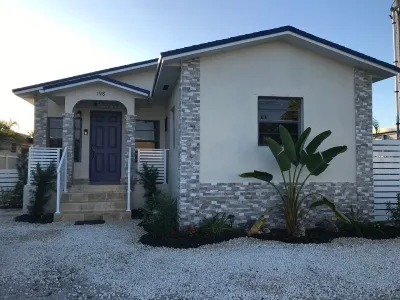 Waterfront Cottage at Tavernier, Florida Keys Hotels in Tavernier