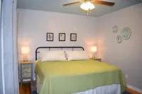 The 3 Sisters - Willow's Bungalow