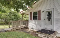 Stylish Cottage central to wineries, Natchez Trace, Buffalo River, Amish Country