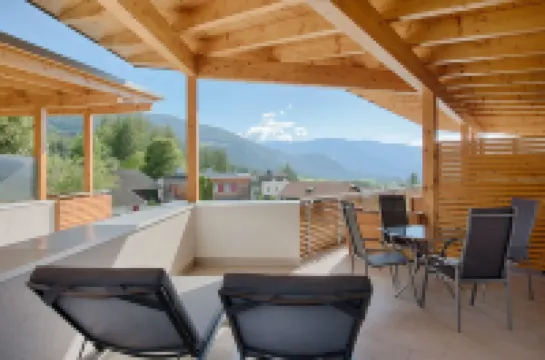 Traum-ferienwohnung mit Dachterrasse & Tollem Ausblick, Cron4 Schwimmbad & Sauna