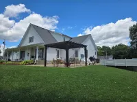 Large Private Home Close to Bourbon Trail!/Pool/Free Firewood/Parks/Close to I65 Hotels near Knob Creek Gun Range