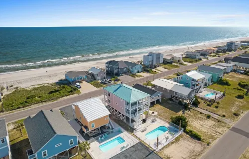 Amazing Views! 8 bed. Sleeps 14. Private Pool. Elevator. Family Friendly