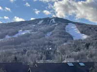 Cozy 2 BR Condo With Spectacular View of Mount Snow!