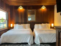 Historic K2 Inn, Full House Rental (Renovated Managers Quarters)