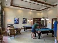 Cozy 1bed 1bath condo near Sanibel Island. Pool, fitness, hot tub.