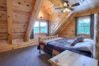 Hocking Hills Laikyns Lodge with Indoor pool- Great View!