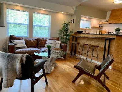 Upscale lodging next to Glacier NP North fork unit Hotels near Glacier National Park
