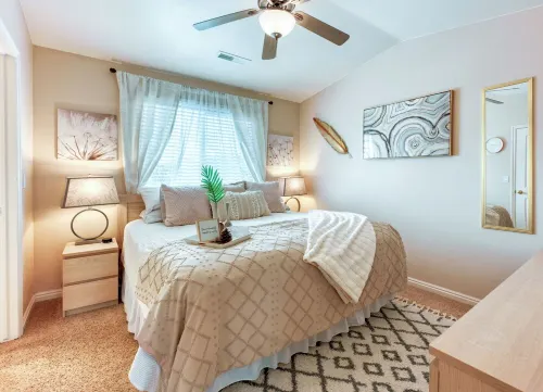 Tranquility Trails♡Hiking Poles♡Pool&Hot Tub♡Comfy King Bed♡90+ Amenities!