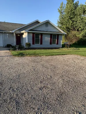 Duplex in the country- Betty’s Birch Run Road Place “The Other Side Hotels in Tuscola County