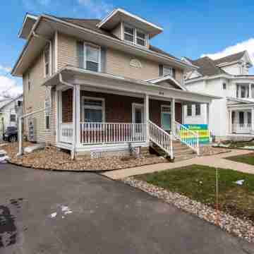 8035-Walk to Mayo-Chic and Luxury 1Br Apt Hotel Exterior