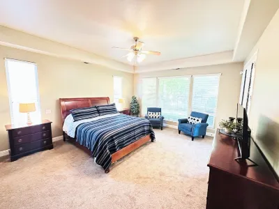 Large family friendly home for all occasions! Hotels near Crazy Horse Saloon