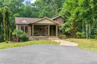 ModernCabin/TeslaCharg/Gameroom/Dogfrndly/Firepit Hotels in Massanutten