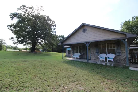 Cozy Cove Grand Lake Home - Near cove with ramp