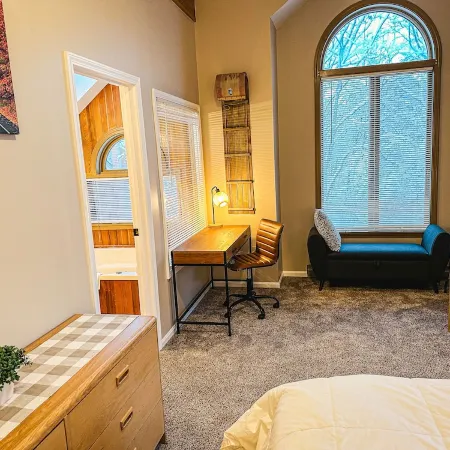 Stunning 2BR with Mountain Views - Nordic Village