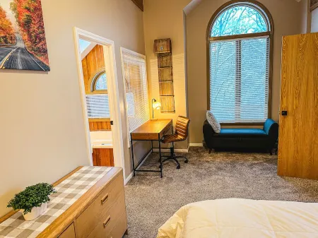 Stunning 2BR with Mountain Views - Nordic Village Отели в г. Glen