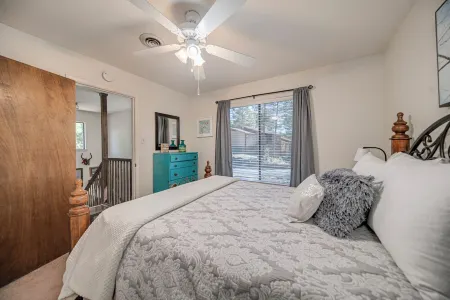 Gertie’s Getaway 3BD 2.5 Bath  Family Friendly  Couples Weekend