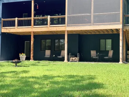 Relaxing Woodland Getaway