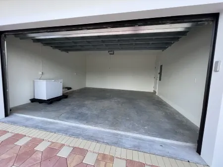 Brand New '23 Canal Home - 3BR/3BA, Sleeps 8, with Pool, 50' Dock, & Cabana Club